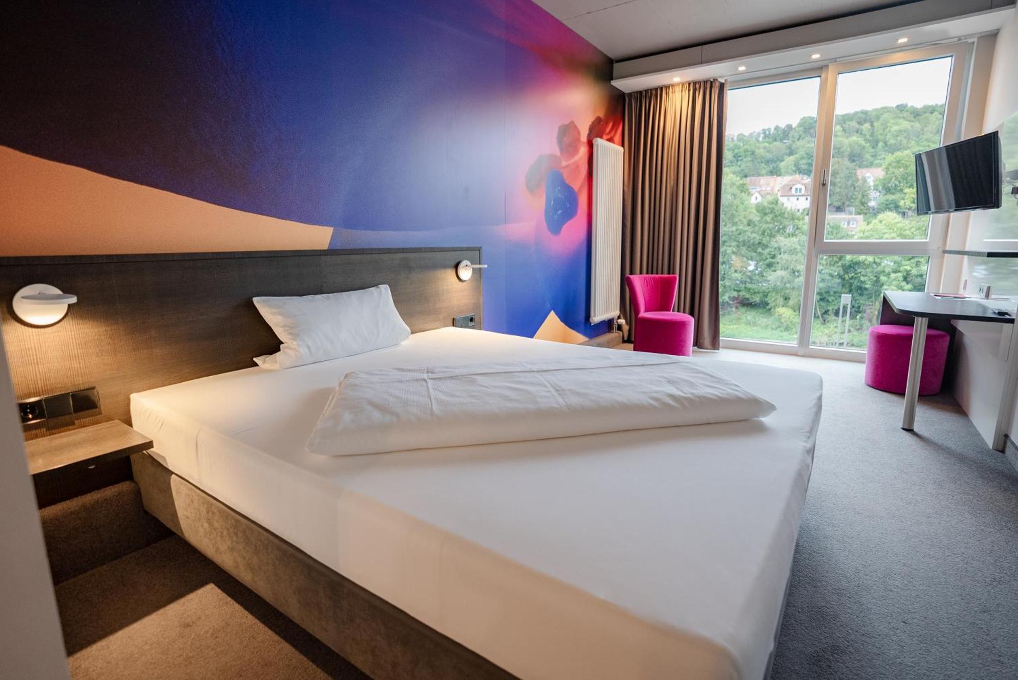 שווביש האל Qubixx Stadtmittehotel מראה חיצוני תמונה