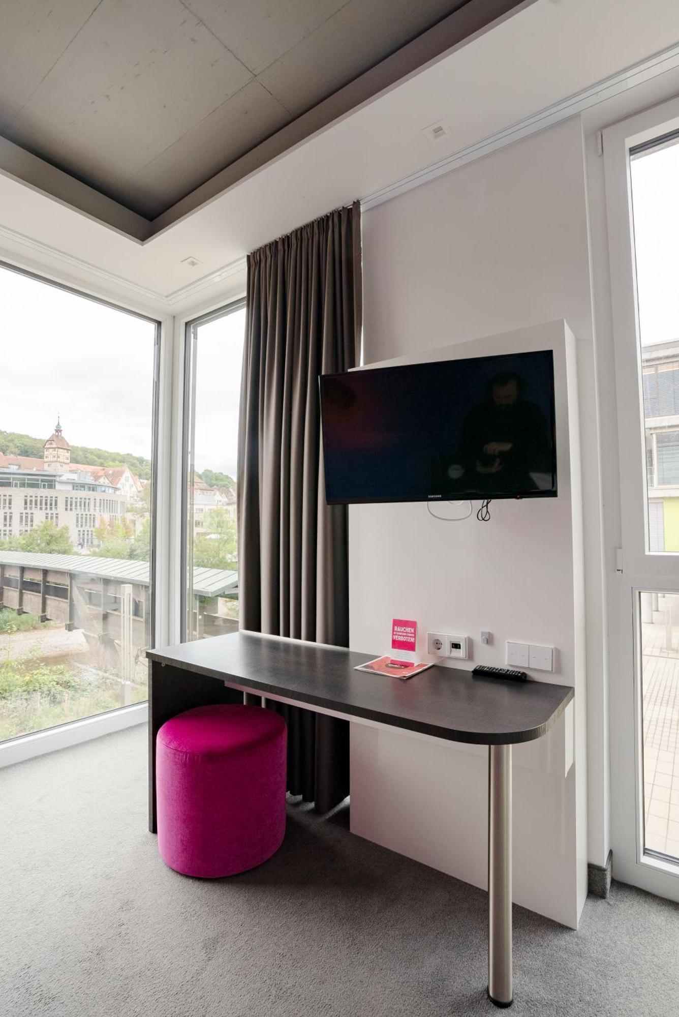שווביש האל Qubixx Stadtmittehotel מראה חיצוני תמונה